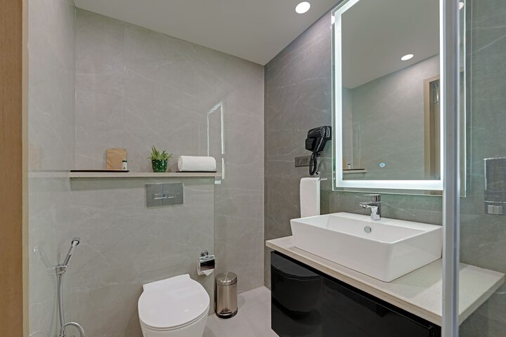 Room 16 of 26