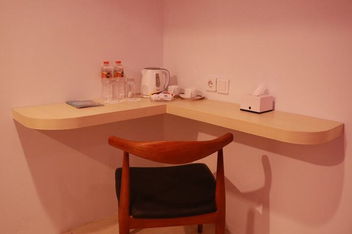 Room 10 of 22
