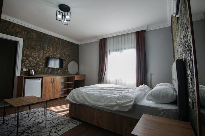 Room 7 of 21