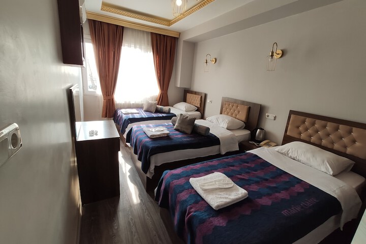 Room 21 of 40