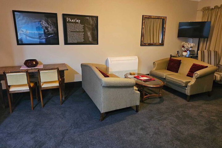 Room 61 of 104