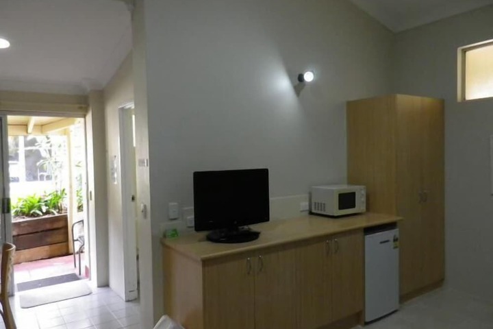 Room 4 of 54