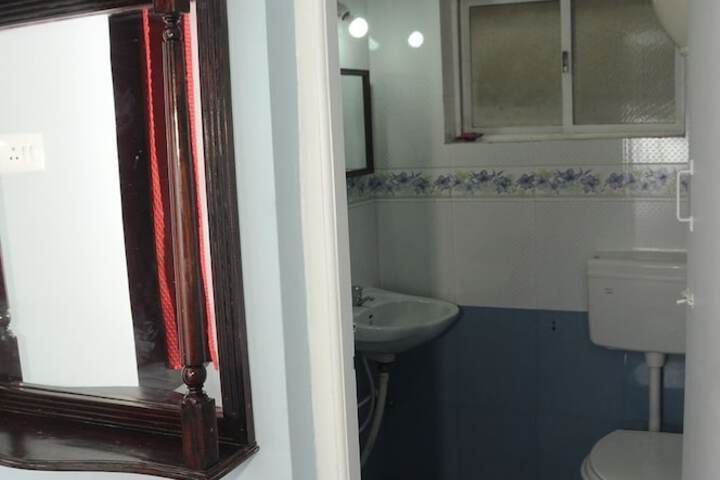 Room 20 of 26