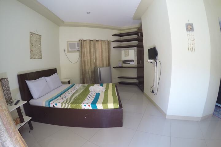 Room 17 of 42