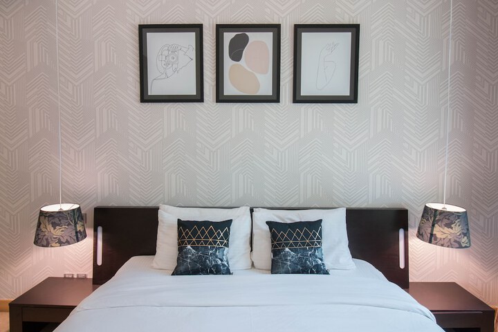 General 2 of 16