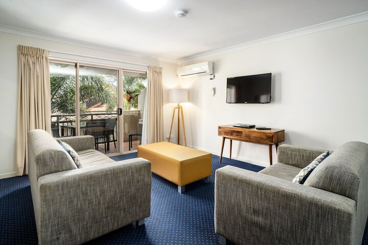 Room 55 of 148