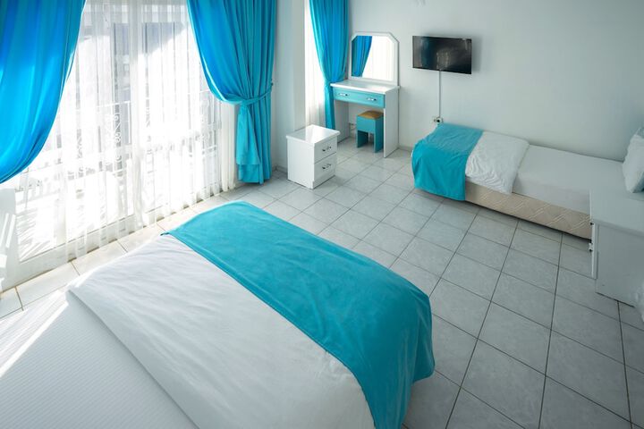 Room 16 of 52