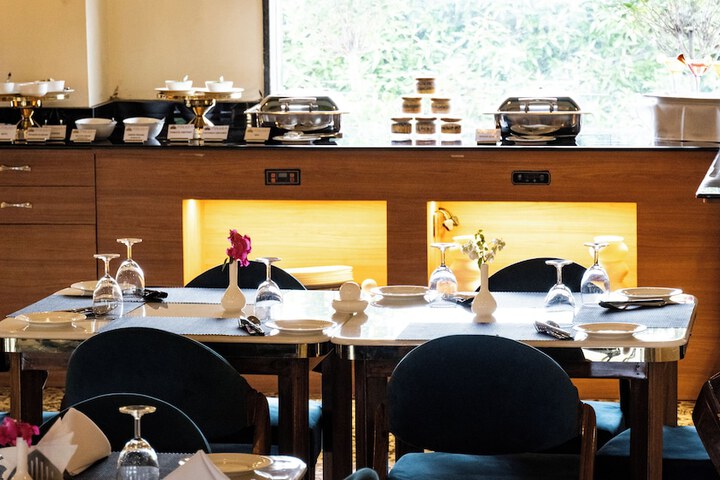 Dining 113 of 143