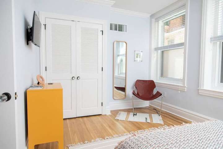 Room 16 of 83