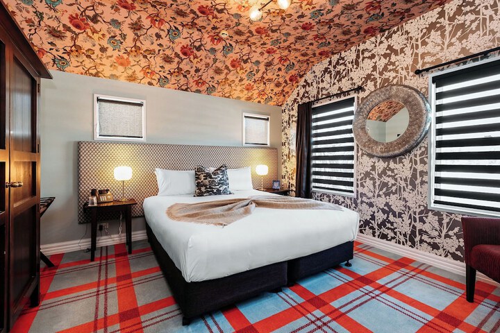 Room 14 of 55