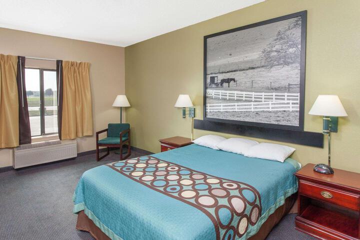 Double Accessible Queen Size Bed (1 of 10)