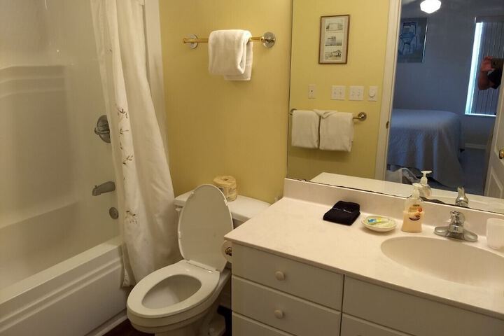 Room 19 of 37