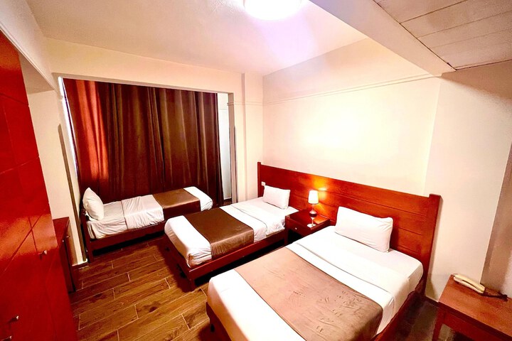 Room 13 of 54