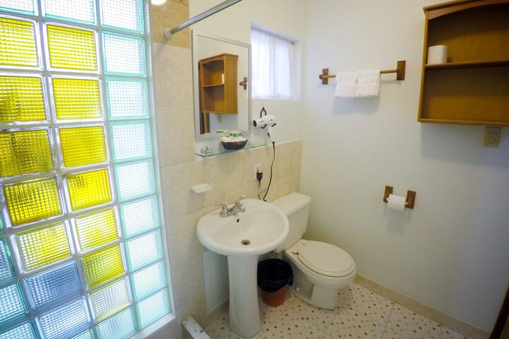 Room 173 of 258