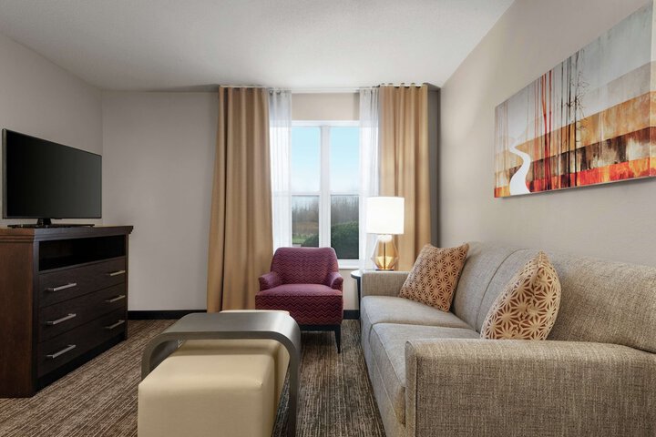 1 King Bed 1 Bedroom Suite (12 of 12)