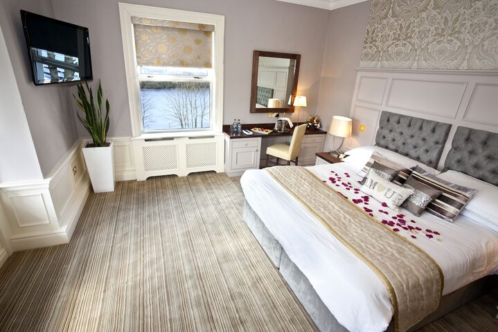 Room 3 of 45