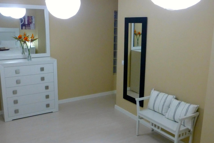 Room 2 of 15