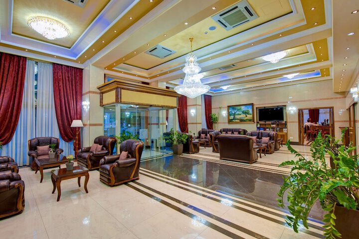 Guest Lobby