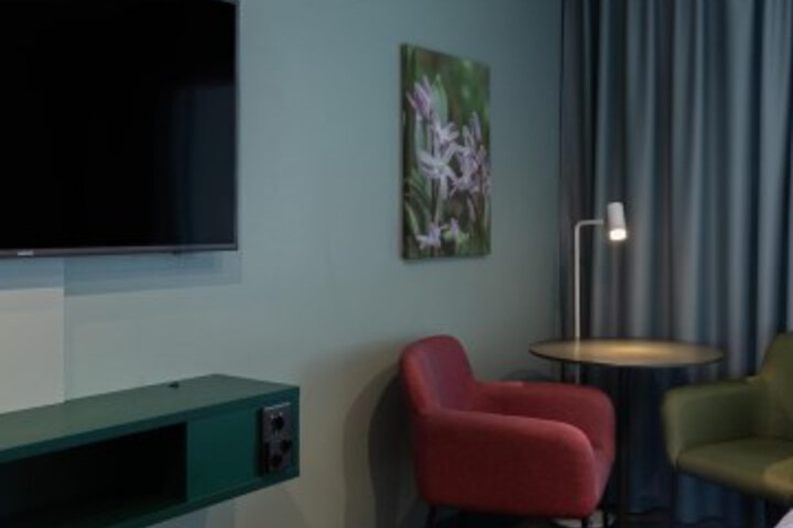 Room 34 of 119