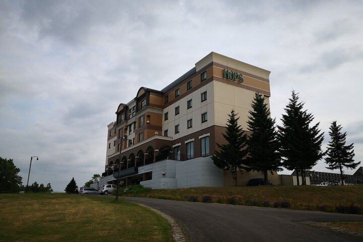 Hotel 27 of 40