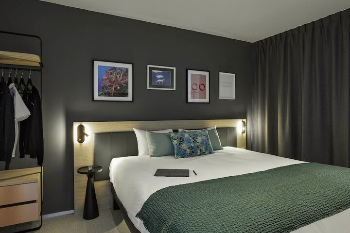 Room 21 of 55