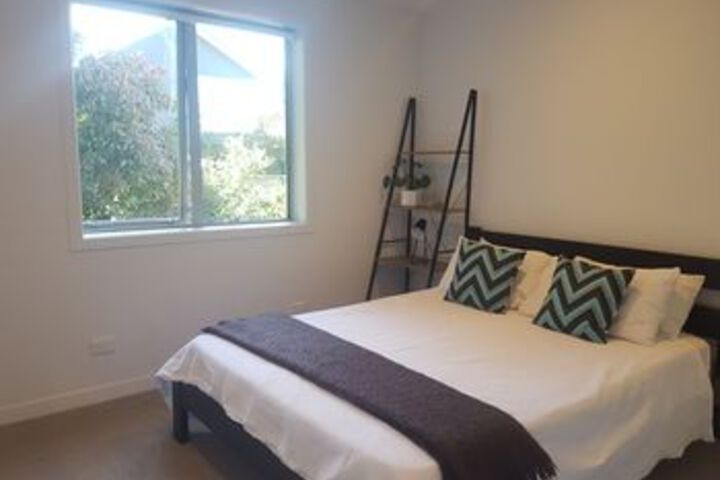 Room 4 of 20