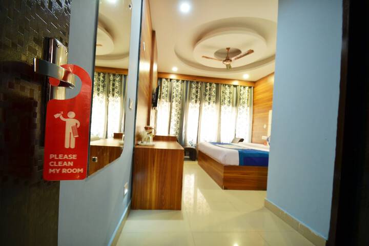 Hotel Interior 2 of 29
