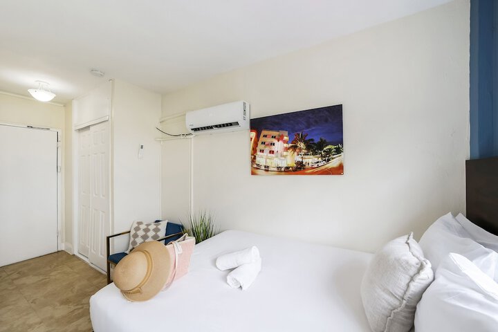 Room 40 of 93