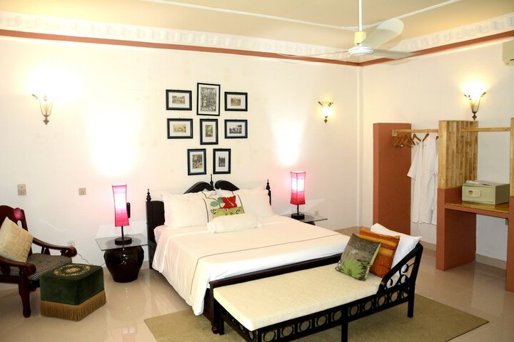 Room 28 of 89