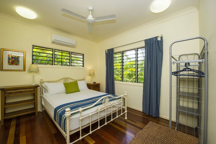 Room 3 of 19