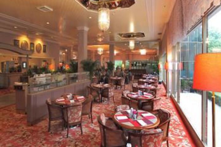 Dining 50 of 54