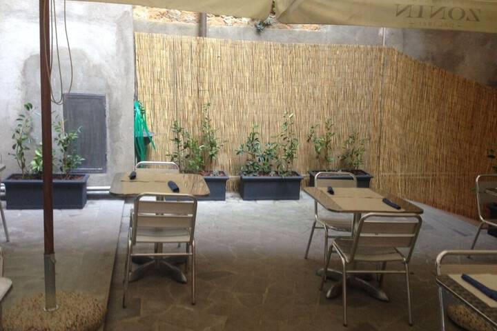 Terrace/Patio 41 of 142