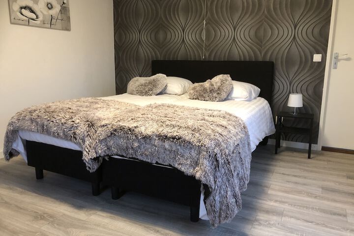 Room 17 of 42