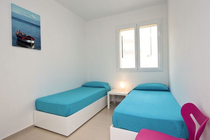 Room 19 of 112