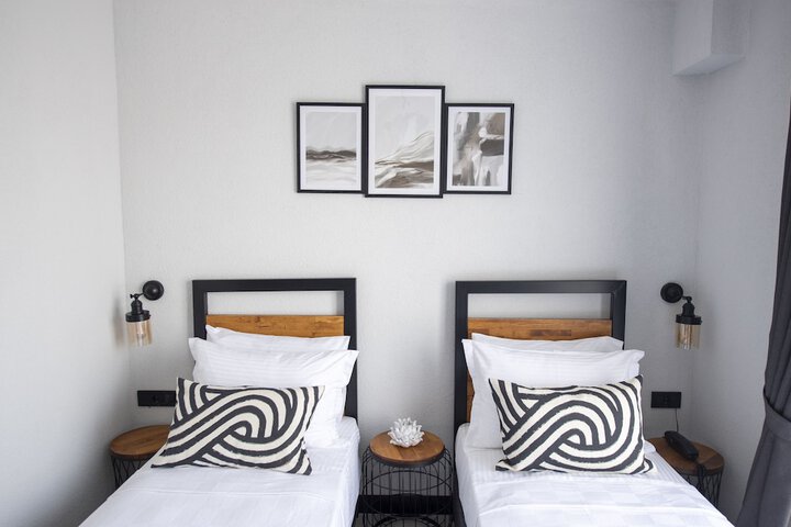 Room 20 of 201
