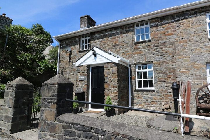 TY FFYNNON