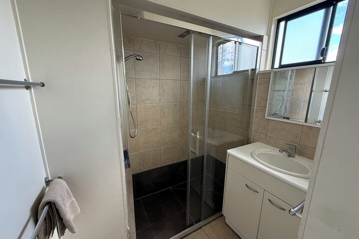 Room 52 of 64