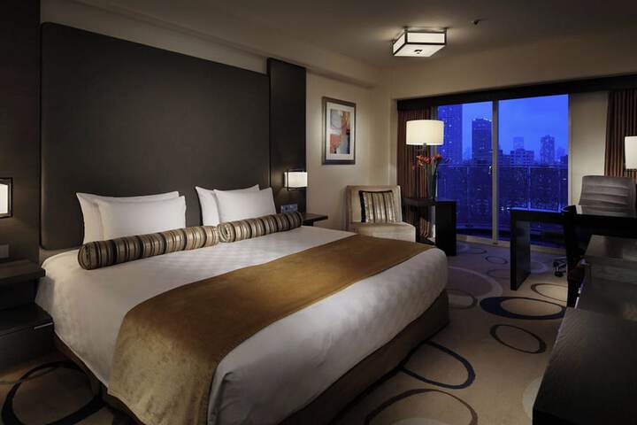 Room 54 of 239
