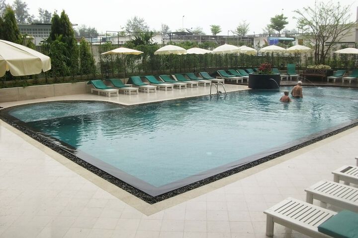 Pool 86 of 131