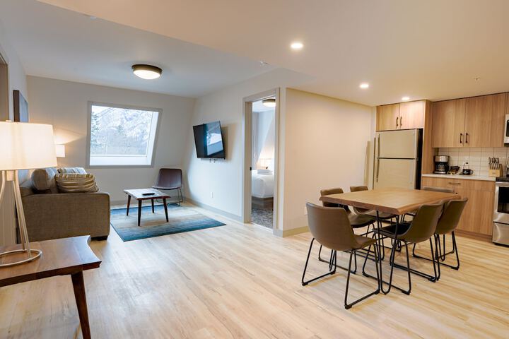 Room 40 of 66
