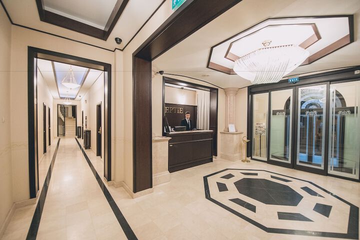 Hotel 3 of 66