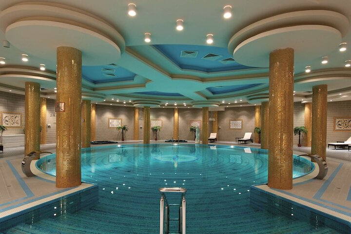 Pool 74 of 137