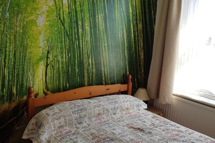 Room 26 of 49
