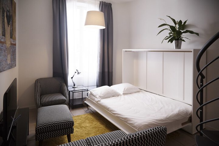 Room 50 of 63
