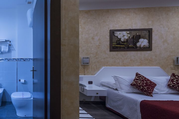 Room 12 of 55