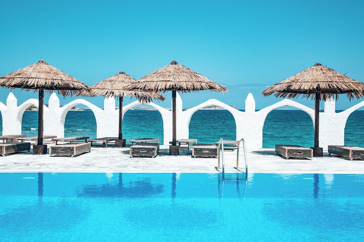 Pool 16 of 27