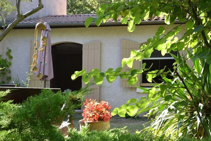 Room 3 of 36