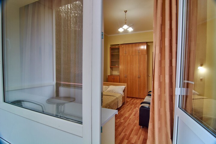 Room 44 of 115