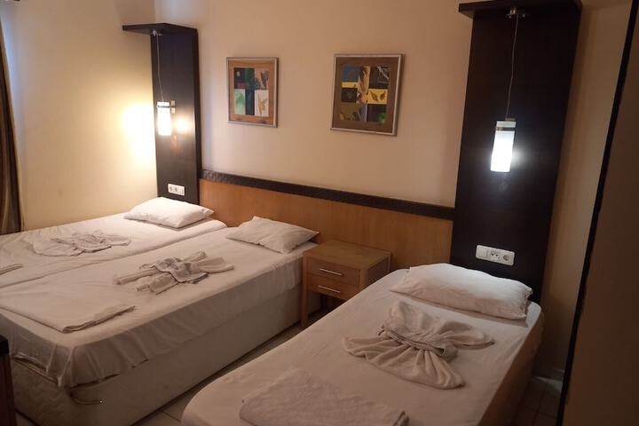 Room 7 of 55