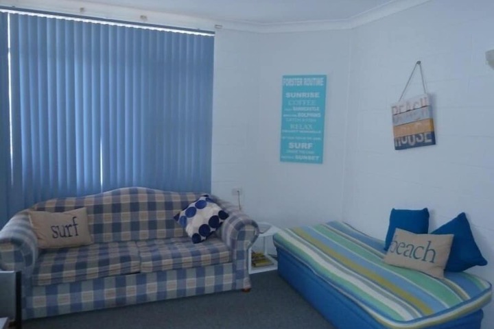 Room 3 of 7